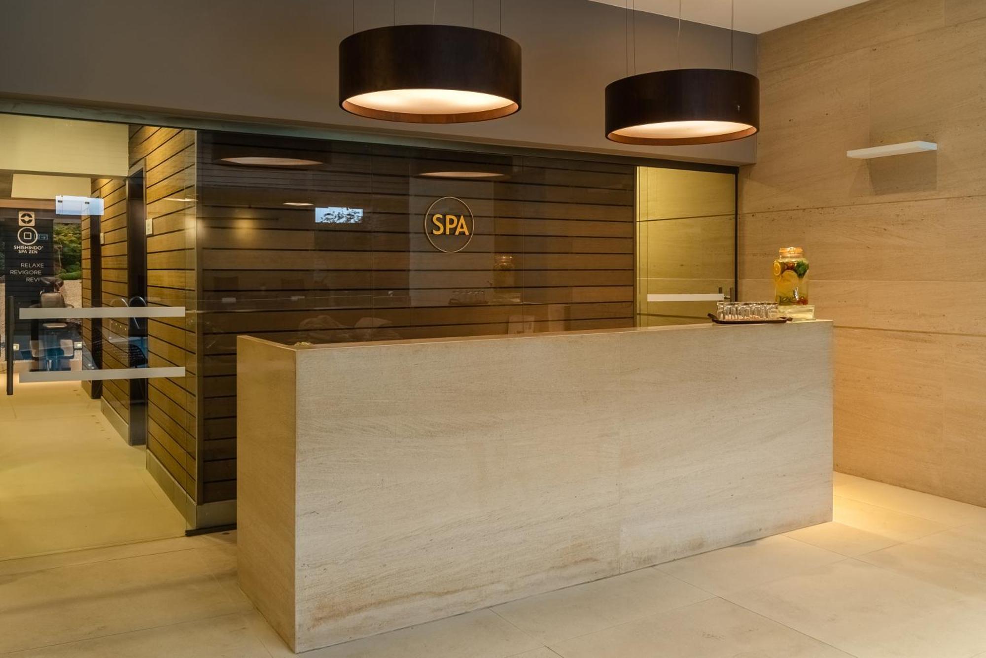 Bourbon Hotel & Suites クリチバ エクステリア 写真 Spa reception desk